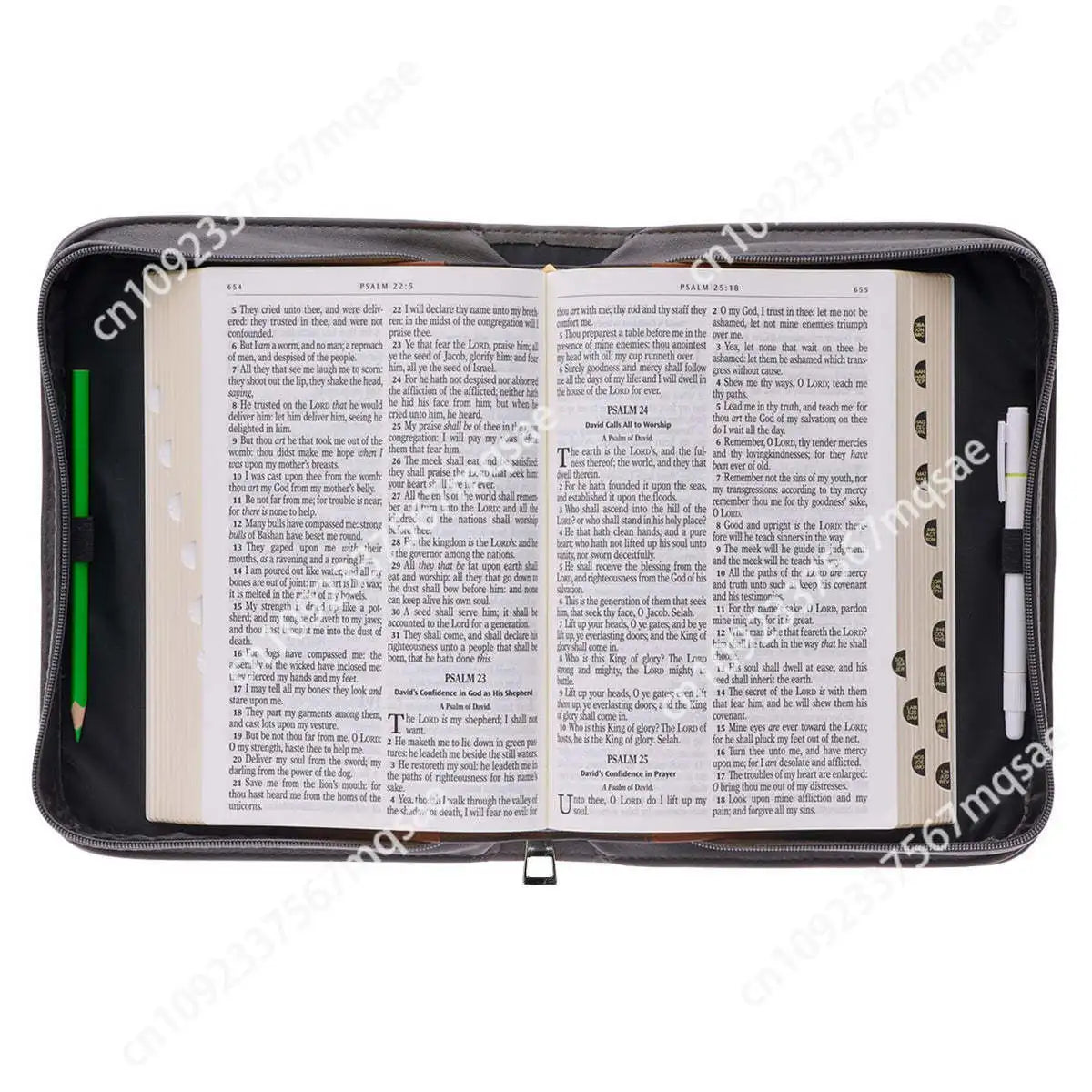 Presonalized Bible Cover Case Let Your Faith Be Bigger Than Your Fear Lion Bible Hymn Print Women's Zippered Handle Handbag Gift