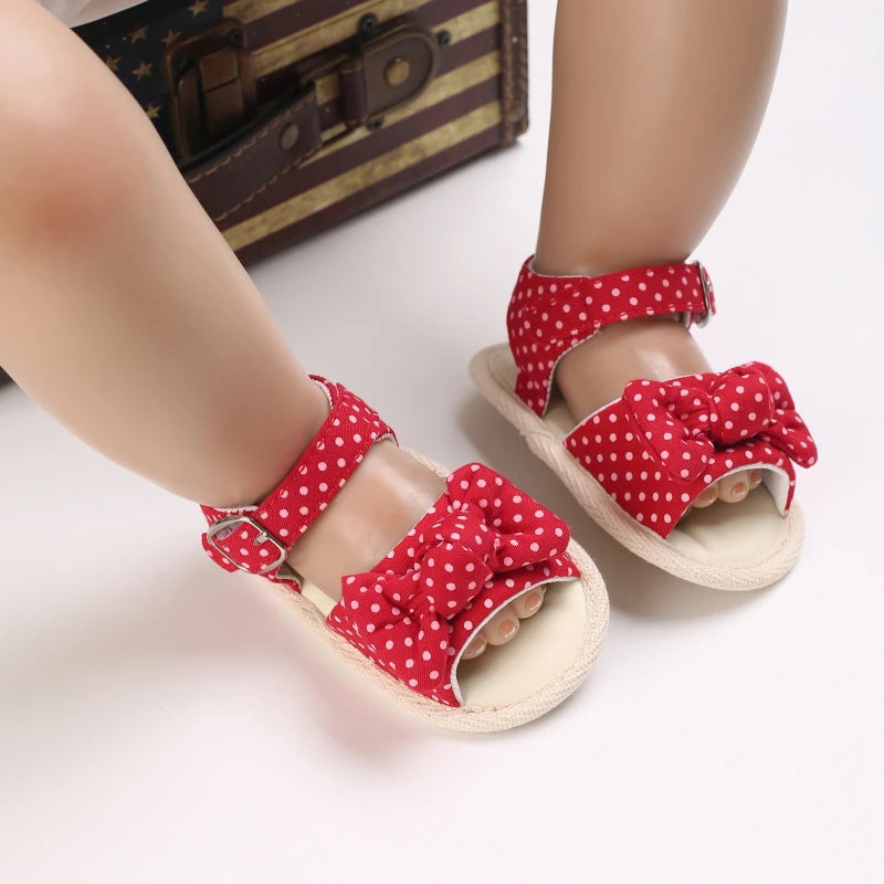 Summer baby girl sandals red festive and cute flower baby shoes soft rubber soles comfortable and casual baby walking shoes