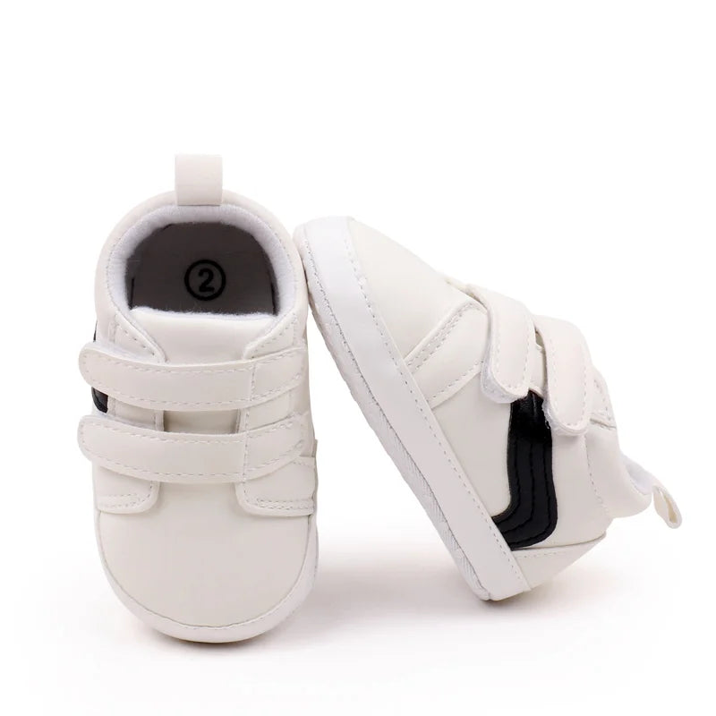 New White Baby Shoes Lovely Bear / Stripes Casual Soft Sole Anti-slip Infant Sports Toddler Boys Girls First Walkers