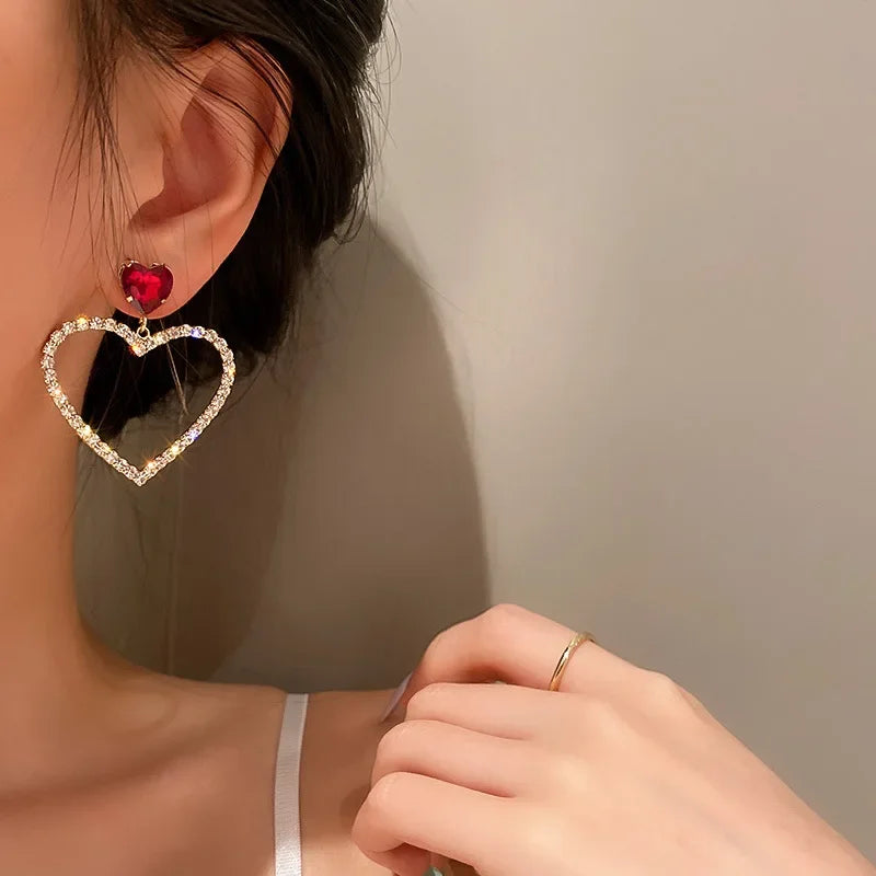 2024 Korean Fashion Jewelry Shining Rhinestone Hollow Heart Drop Earrings for Women Girls Vintage Red Crystal Earrings