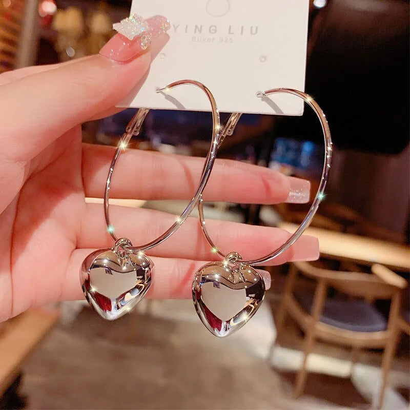 2022 New Fashion Trend Exaggerated Geometric Stereo Glossy Delicate Romantic Heart Earrings Women's Wedding Jewelry Party Gifts