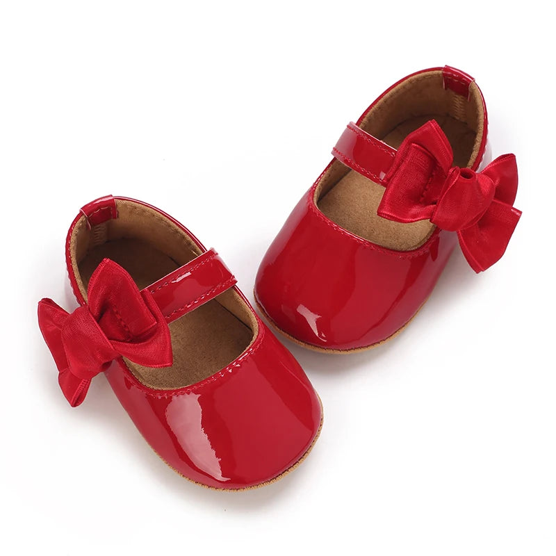 Spring and Autumn Girl Baby Shoes Classic Fashion Red Theme Cute Bow Princess Shoes Rubber Sole Anti slip Comfortable Walking Sh