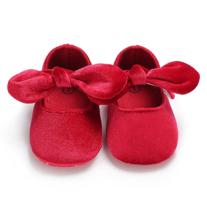 Spring and Autumn Girl Baby Shoes Classic Fashion Red Theme Cute Bow Princess Shoes Rubber Sole Anti slip Comfortable Walking Sh