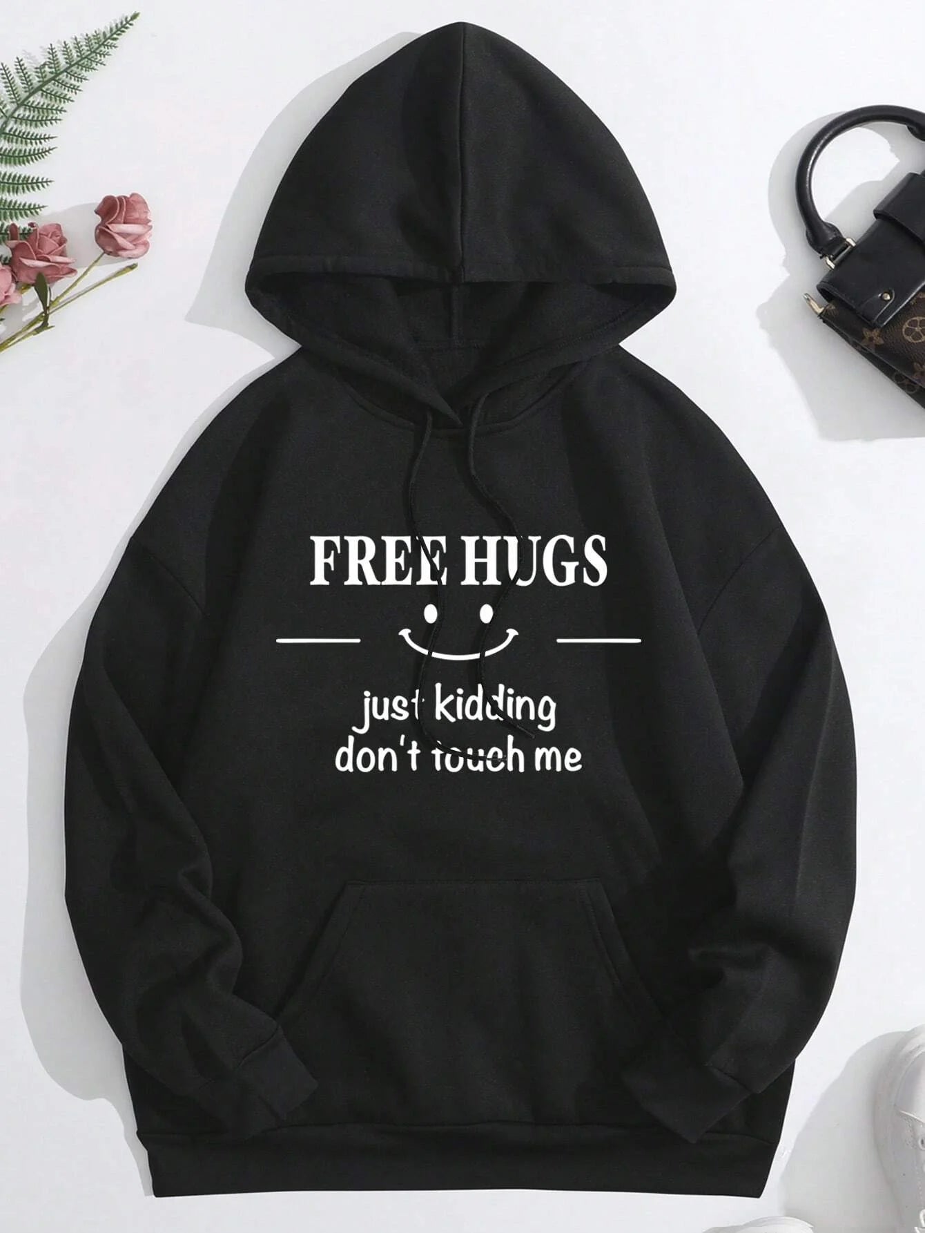 Free Hugs Just Kidding don't Touch Me Printing Woman Sweatshirts Autumn Fleece Hoodies Soft Oversized Hoodie Street Streetwear