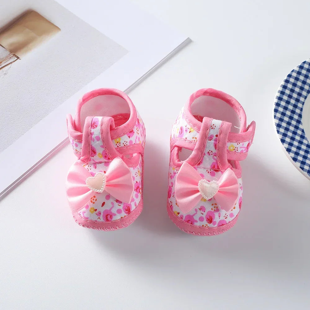 Spring New Princess Shoes 0-1 Year Old Baby Single Shoes Cute Bow Soft Soled Newborn Baby Walking Shoes