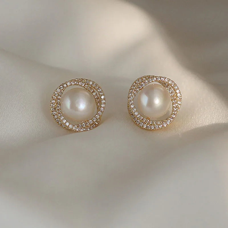 Fashion Imitation Pearl Circle Stud Earring for Women Girl Fashion Elegant Korean Earrings Party Trending Jewelry Wholesale New