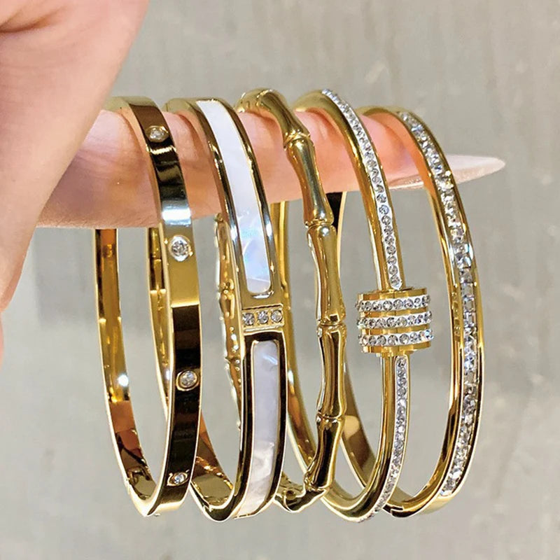 1pc Titanium Steel Gold Bracelet, Fashionable Classic Style, Stainless Steel Bracelet,Inlaid With Zircon,For Womens Daily Wear