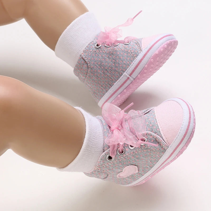 Spring and Autumn Sweet Pink Theme Girl Baby Casual Sports Shoes Soft Sole Comfortable Baby Walking Shoes 0-18M