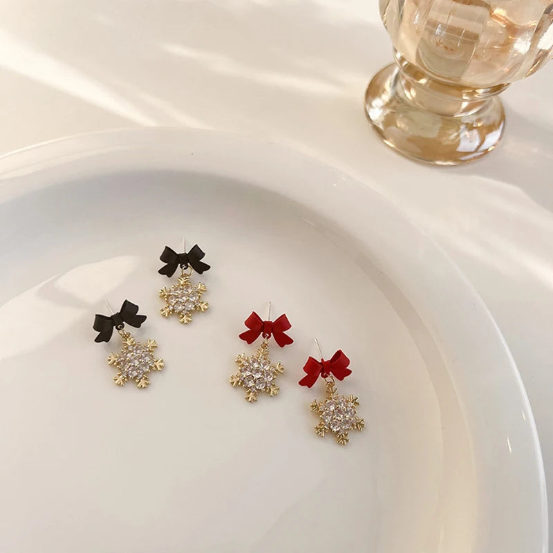 Cute Crystal Snowflake Drop Earrings for Women Party Sweet Jewelry Black Red Bow Knot Dangle Earrings Girls Sweet Accessories