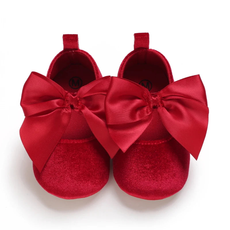 Spring and Autumn Girl Baby Shoes Classic Fashion Red Theme Cute Bow Princess Shoes Rubber Sole Anti slip Comfortable Walking Sh