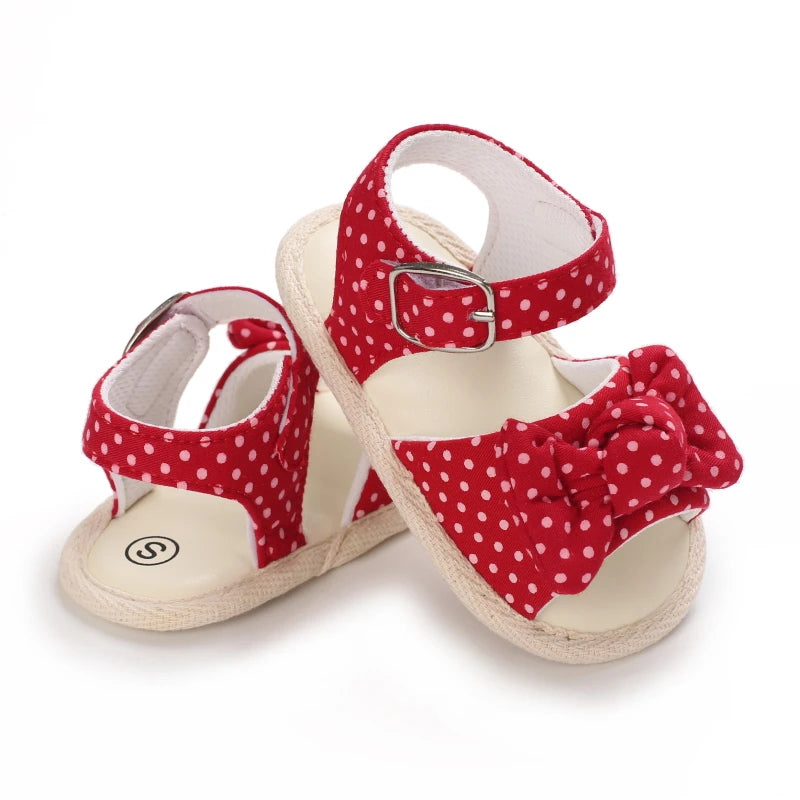 Summer baby girl sandals red festive and cute flower baby shoes soft rubber soles comfortable and casual baby walking shoes