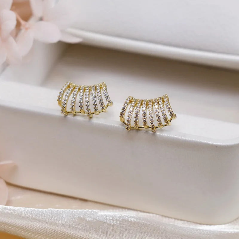 Delicate Multi-layer C- shaped Stud Earrings Women Fashion Temperament Inlaid Rhinestone Ear Stud Party Earrings Accessories