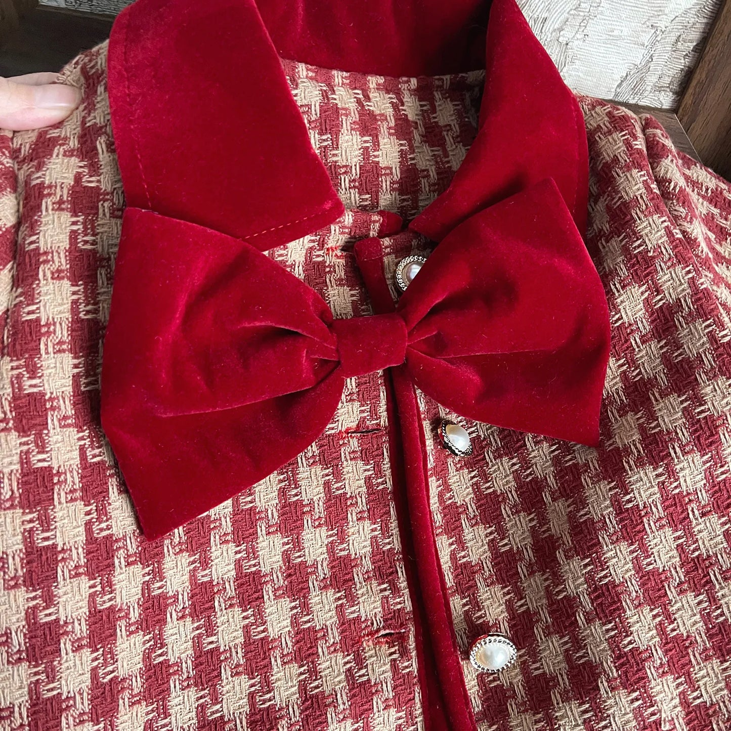 2024 Winter New Korean Edition Girls Red Grid Bow Set Baby Cotton Two Piece Set Toddler Girl Designable Gentle Clothes