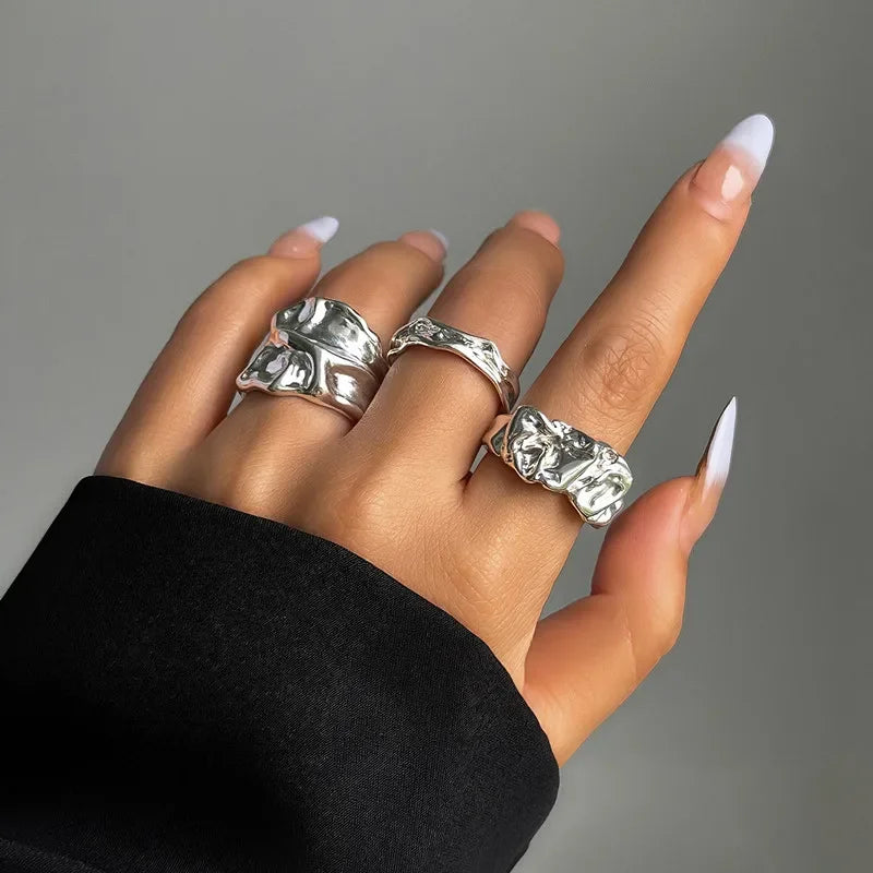 Punk Golden Liquid Rings Set For Women Fashion Irregular Wave Metal Knuckle Rings Aesthetic Egirl Gothic Jewelry Birthday Gifts