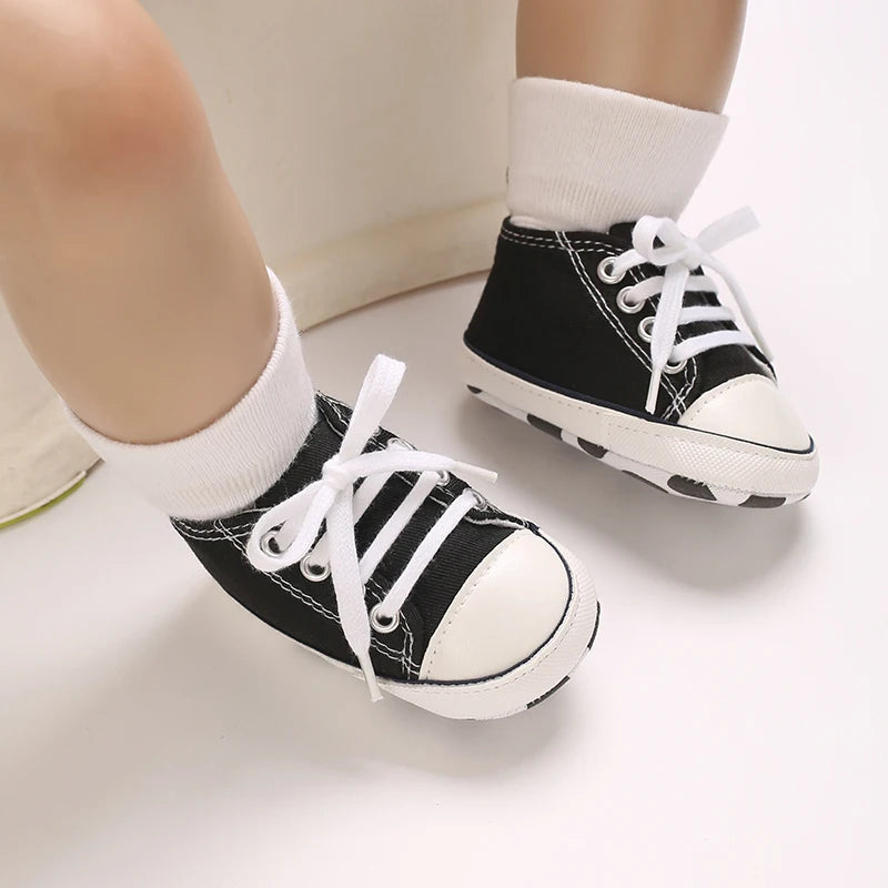 New Leisure Foreign Trade Fashion Men's and Women's Baby Shoes Classic Soft Sole Sports Shoes 0-1 Year Old Baby Shoes Pre Walkin