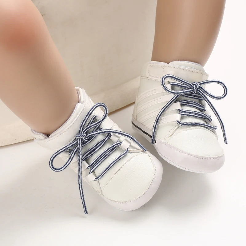 Spring and Autumn Baby Shoes Fashion Classic White PU High Top Sports Shoes Soft Sole Comfortable Casual Walking Shoes