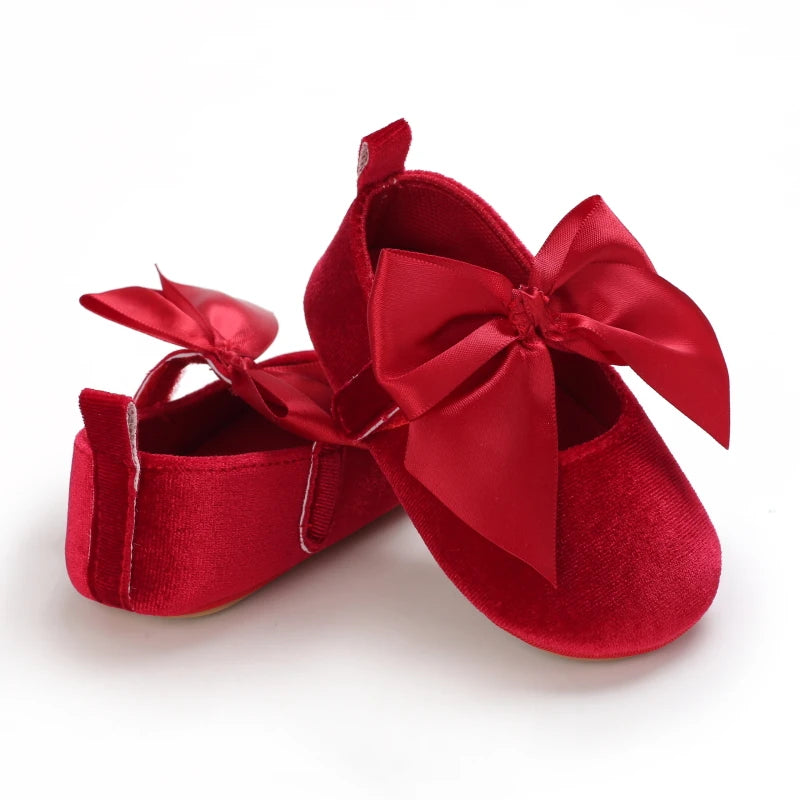 Spring and Autumn Girl Baby Shoes Classic Fashion Red Theme Cute Bow Princess Shoes Rubber Sole Anti slip Comfortable Walking Sh