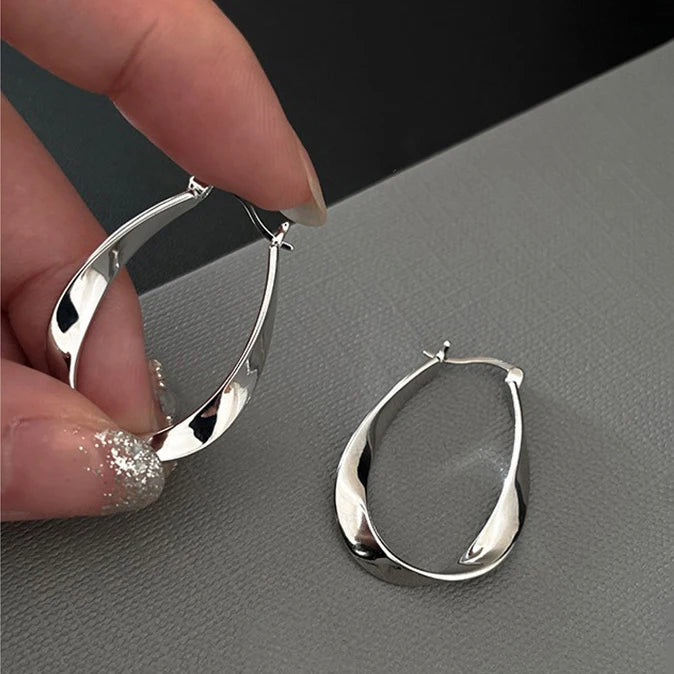 925 Sterling Silver Geometric Twisted Arc Mobius Strip Hoop Earrings for Women Fine Jewelry Minimalist Accessories