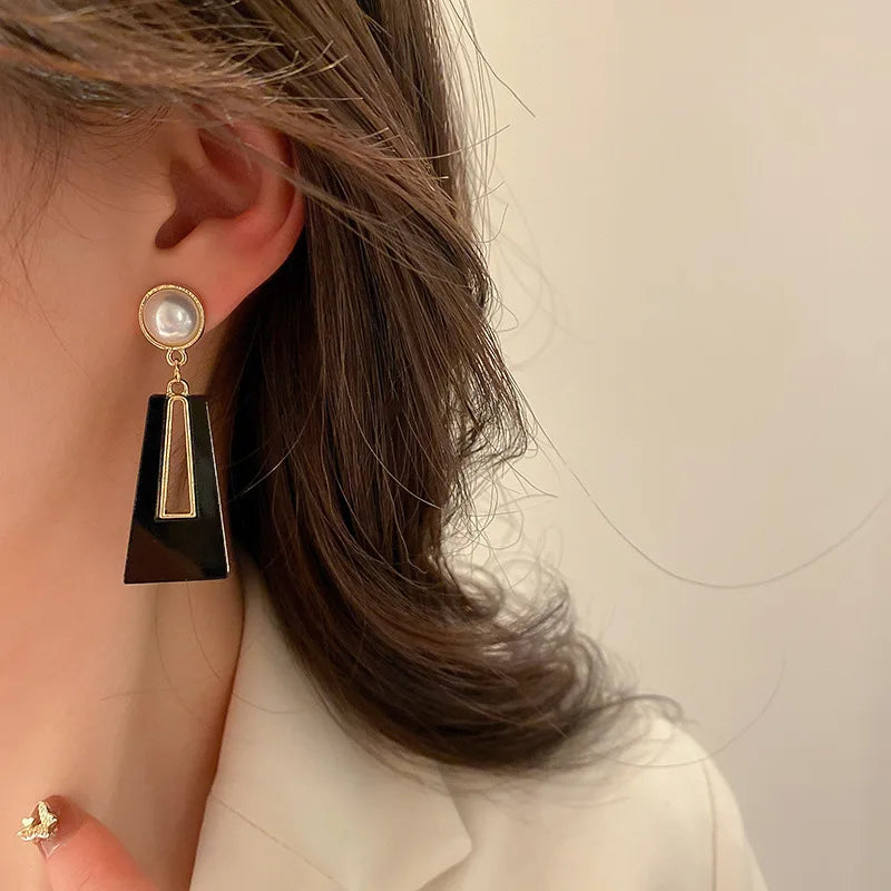 2019 Fashion Statement Earrings 2018 Ball Geometric Earrings For Women Hanging Dangle Earrings Drop Earring Modern Jewelry