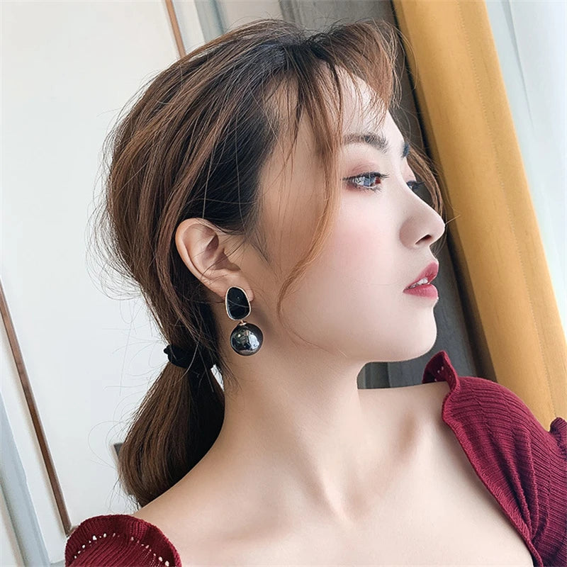 Exaggerate Big Pink Black White Imitation Pearl Pendant Earring for Women Trend Geometry Brincos Wedding Jewelry Girl Gift