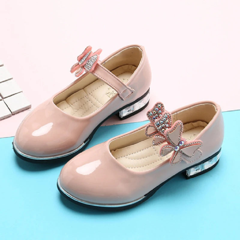 Girls Leather Shoes 2023 Spring Summer PU Patent Leather Kids Dress Shoes High Heels Butterfly-knot Dress Shoes for Wedding Chic