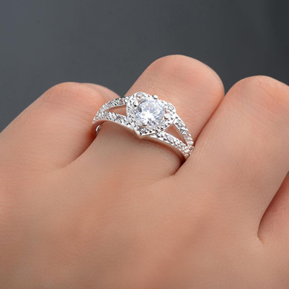 Women 925 Sterling Silver Crystal Love Heart Shaped Ring Bridal Wedding Jewelry