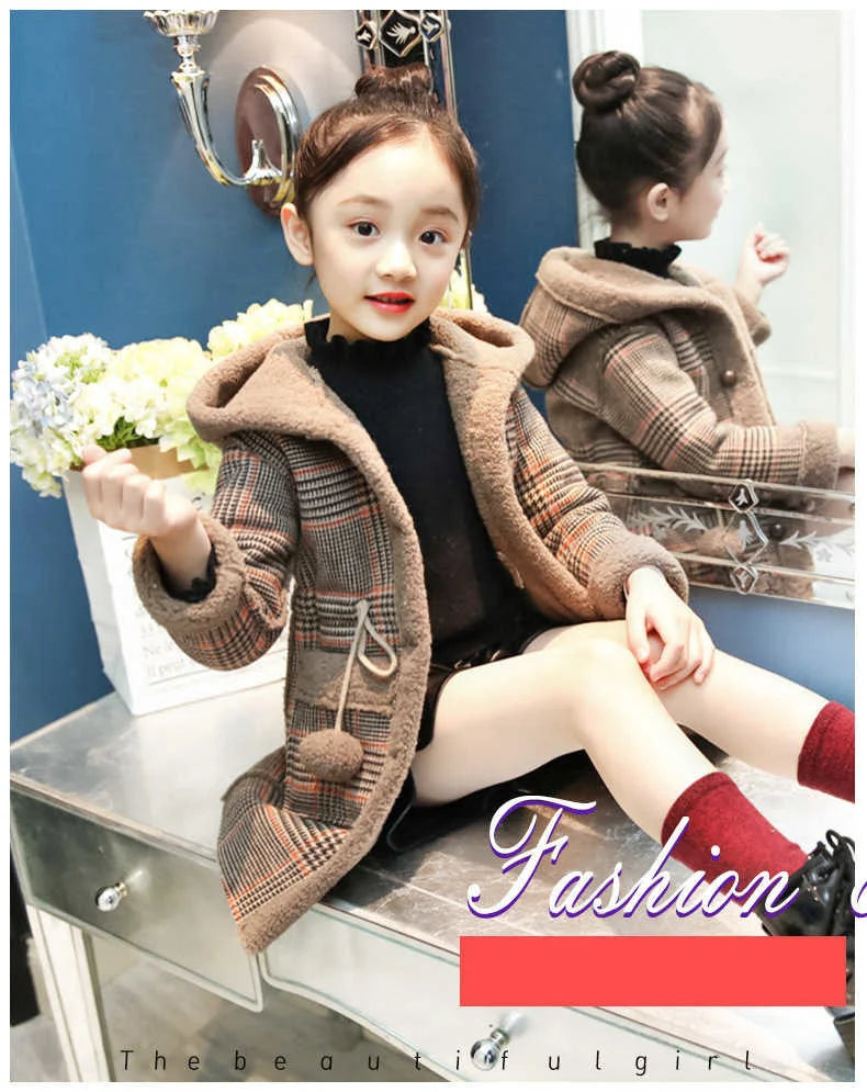 2024 Fashion Design Autumn Winter parka Girl Hairy clothes Long Woolen Coat for Kids Outerwear Grid pattern Padded Warm clothing