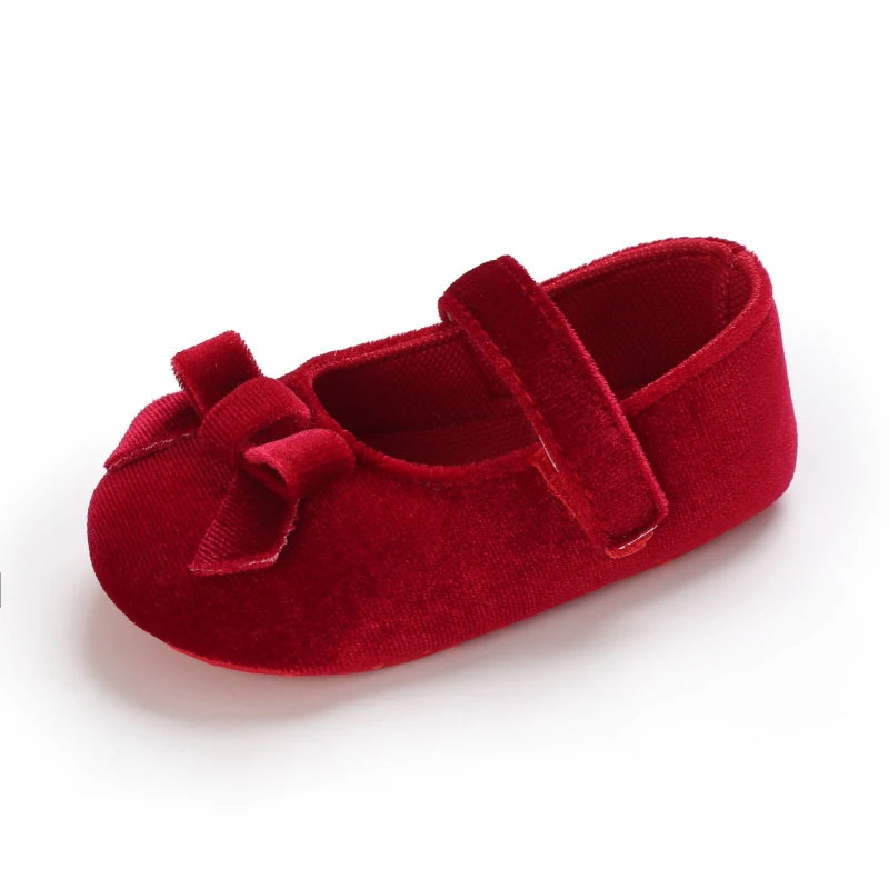 Spring and Autumn Girl Baby Shoes Classic Fashion Red Theme Cute Bow Princess Shoes Rubber Sole Anti slip Comfortable Walking Sh