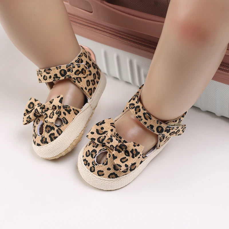 0-18M Newborn Baby Shoes Female Baby Cute Leopard Pattern Sports Shoes Sandals Soft Sole Comfortable Walking Shoes