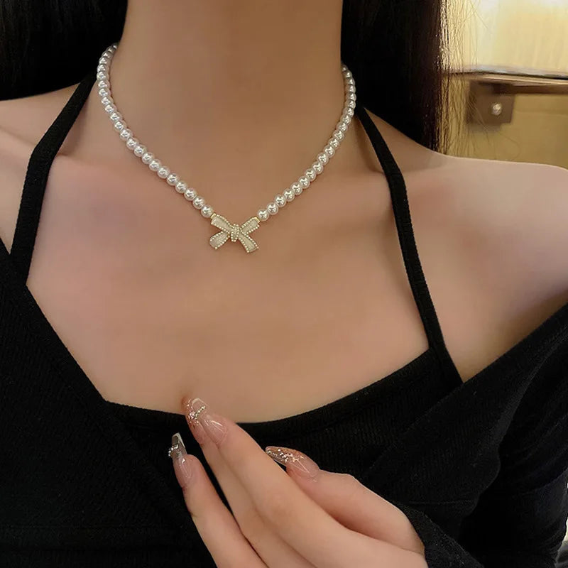 Trend Wedding Party Jewelry Pearl Bow Pendant Choker Necklace For Women Elegant White Imitation Pearl Chain Necklaces X0201