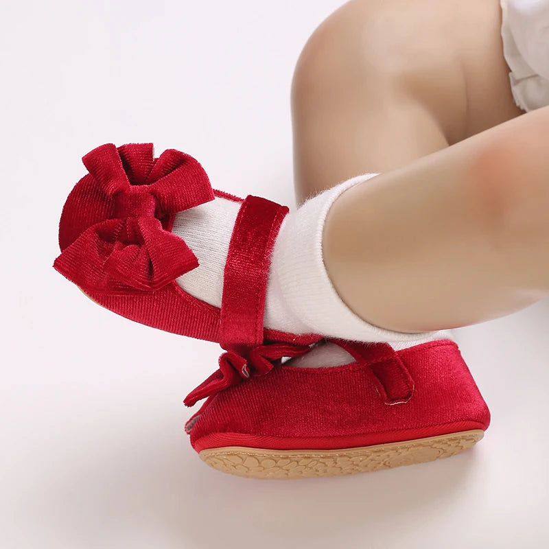 Spring and Autumn Girl Baby Shoes Classic Fashion Red Theme Cute Bow Princess Shoes Rubber Sole Anti slip Comfortable Walking Sh