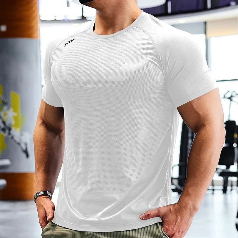 Men Dry Fit Sport Short Sleeve T-shirt Running Compression Sweatshirt Tight Sportswear Gym Fitness Elastic Shirts Top Rash Guard