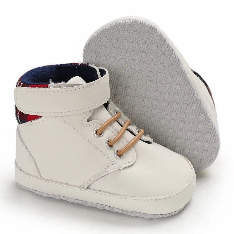 Spring and Autumn Baby Shoes Fashion Classic White PU High Top Sports Shoes Soft Sole Comfortable Casual Walking Shoes