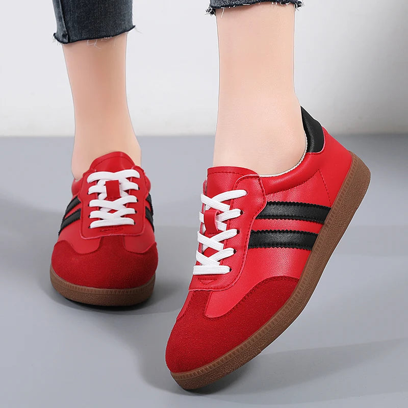 Genuine Leather Ladies Moral Training Shoes Moral Training Shoes Round Toe Couple Retro Sports Sneakers Casual Flats Shoes