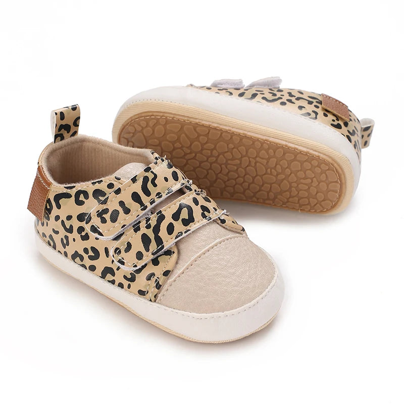 0-18M Newborn Baby Shoes Female Baby Cute Leopard Pattern Sports Shoes Sandals Soft Sole Comfortable Walking Shoes