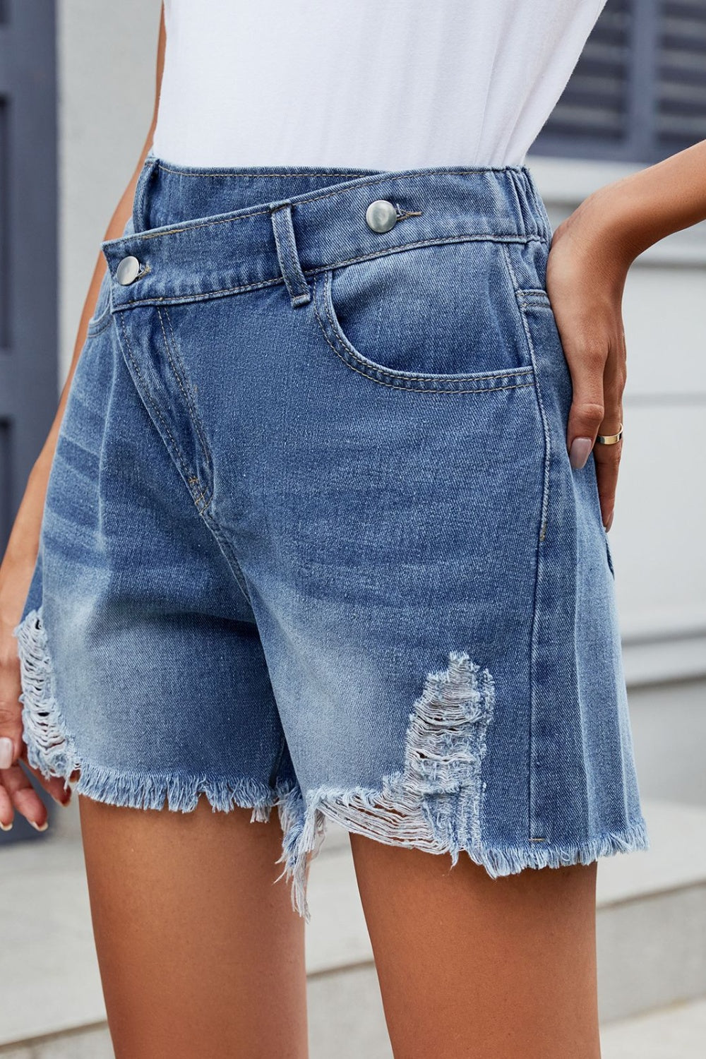 Distressed Raw Hem Asymmetric Waist Denim Shorts