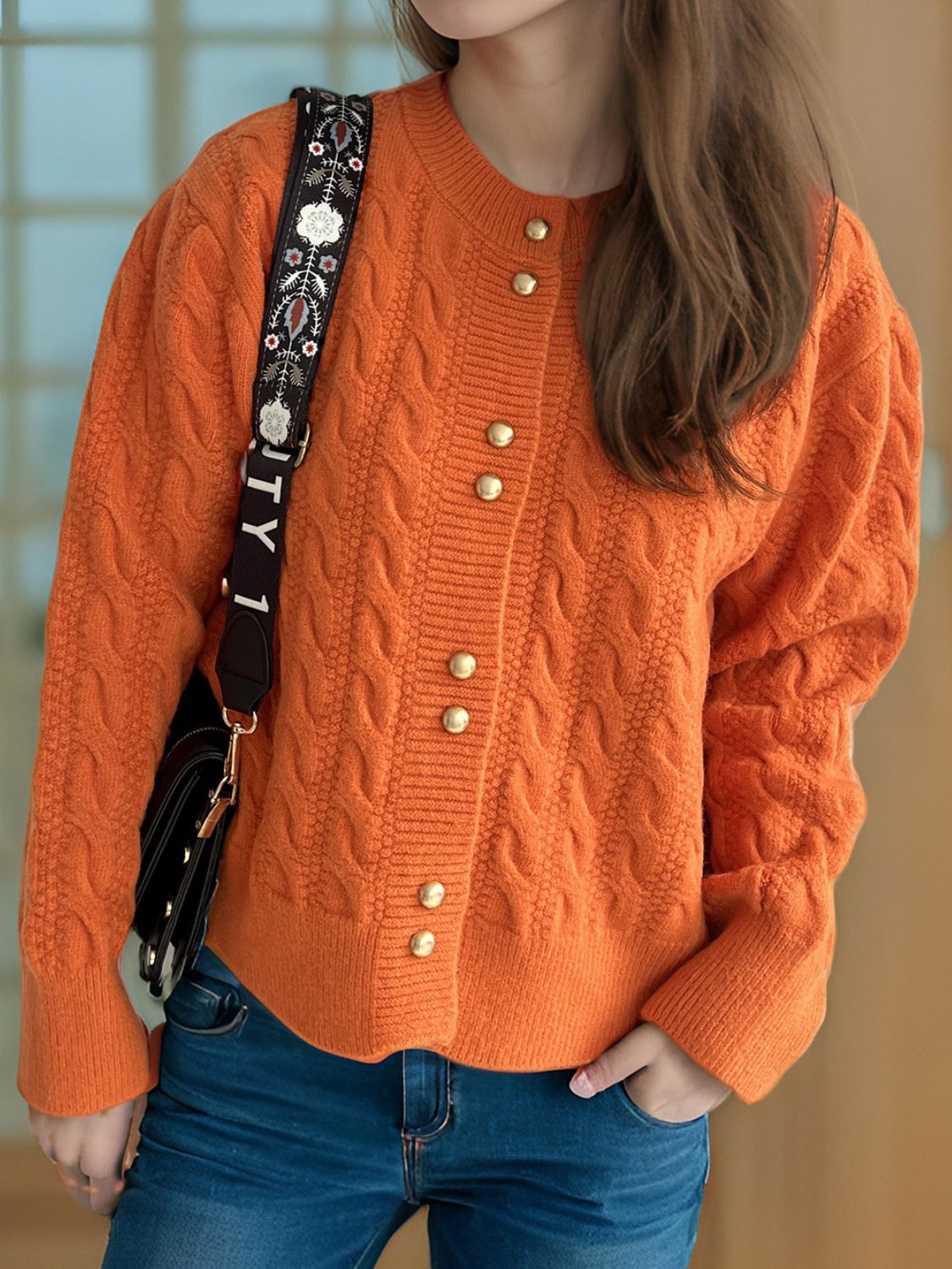 Cable-Knit Round Neck Long Sleeve Cardigan