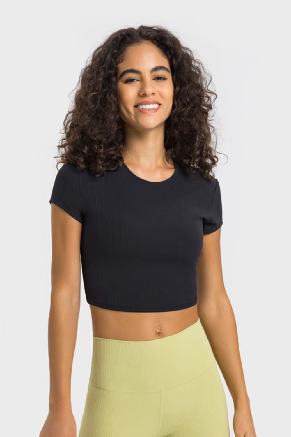 Millennia Round Neck Short Sleeve Cropped Sports T-Shirt